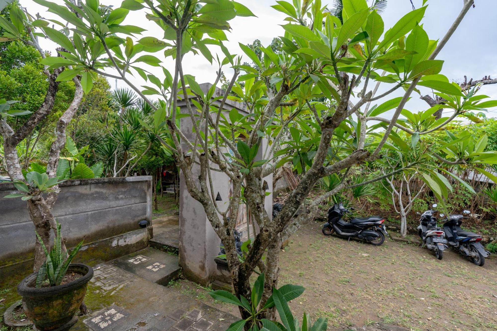 Raira Villas Lembongan Exterior photo